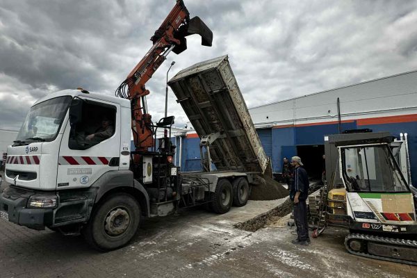 fa46c319-5bd8-44a6-8a8e-de4f33e5aff6